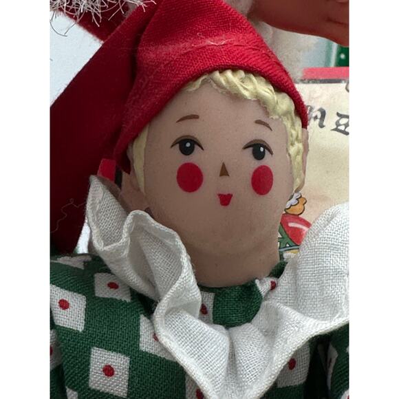 Holiday Creations Vintage Santa Claus Musical Light up Christmas Jack in Box - Picture 16 of 16